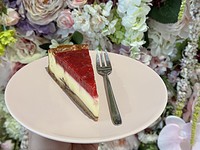 Cheesecake malinový eshop zákusky Nitra Ružová cukráreň